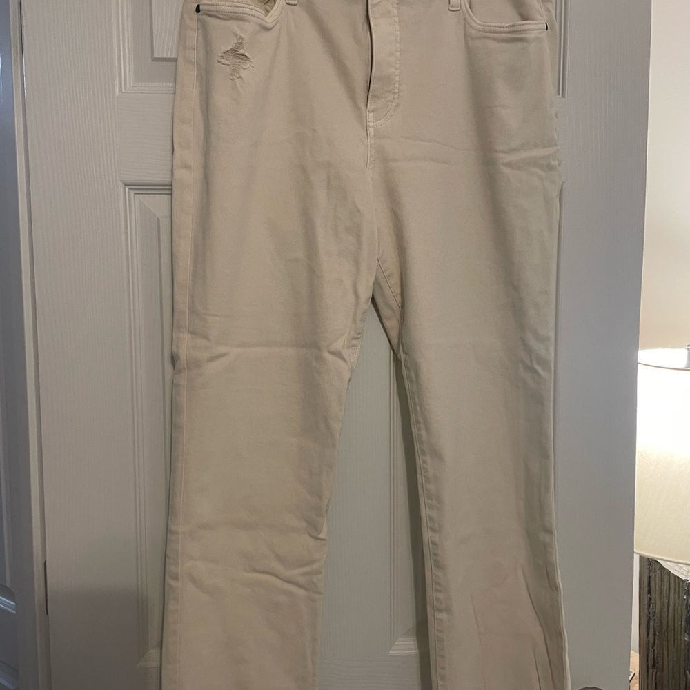 Kut from the Kloth Fab AB Straight Leg size 14. Cream color.